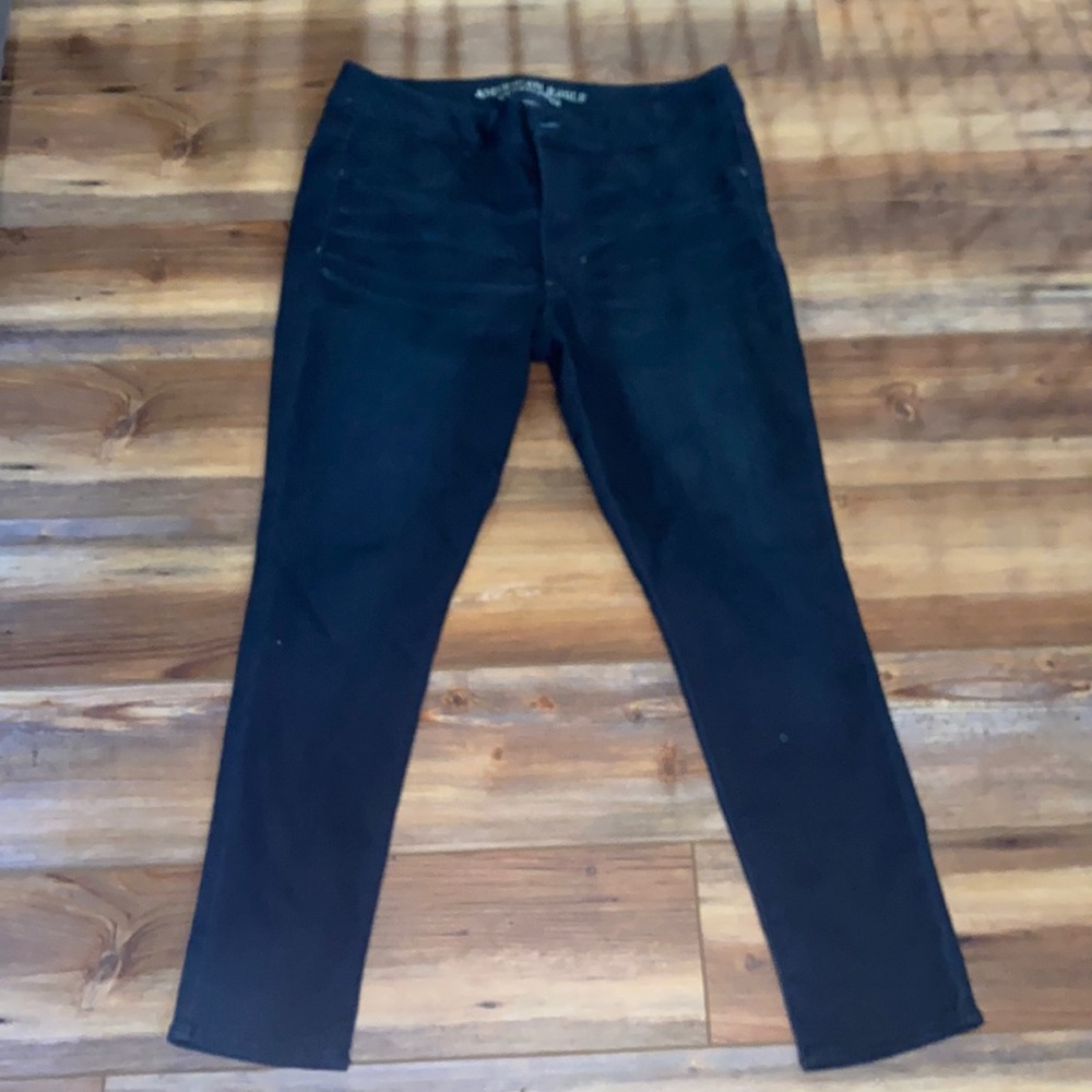 Women’s American Eagle extreme legging 12 short